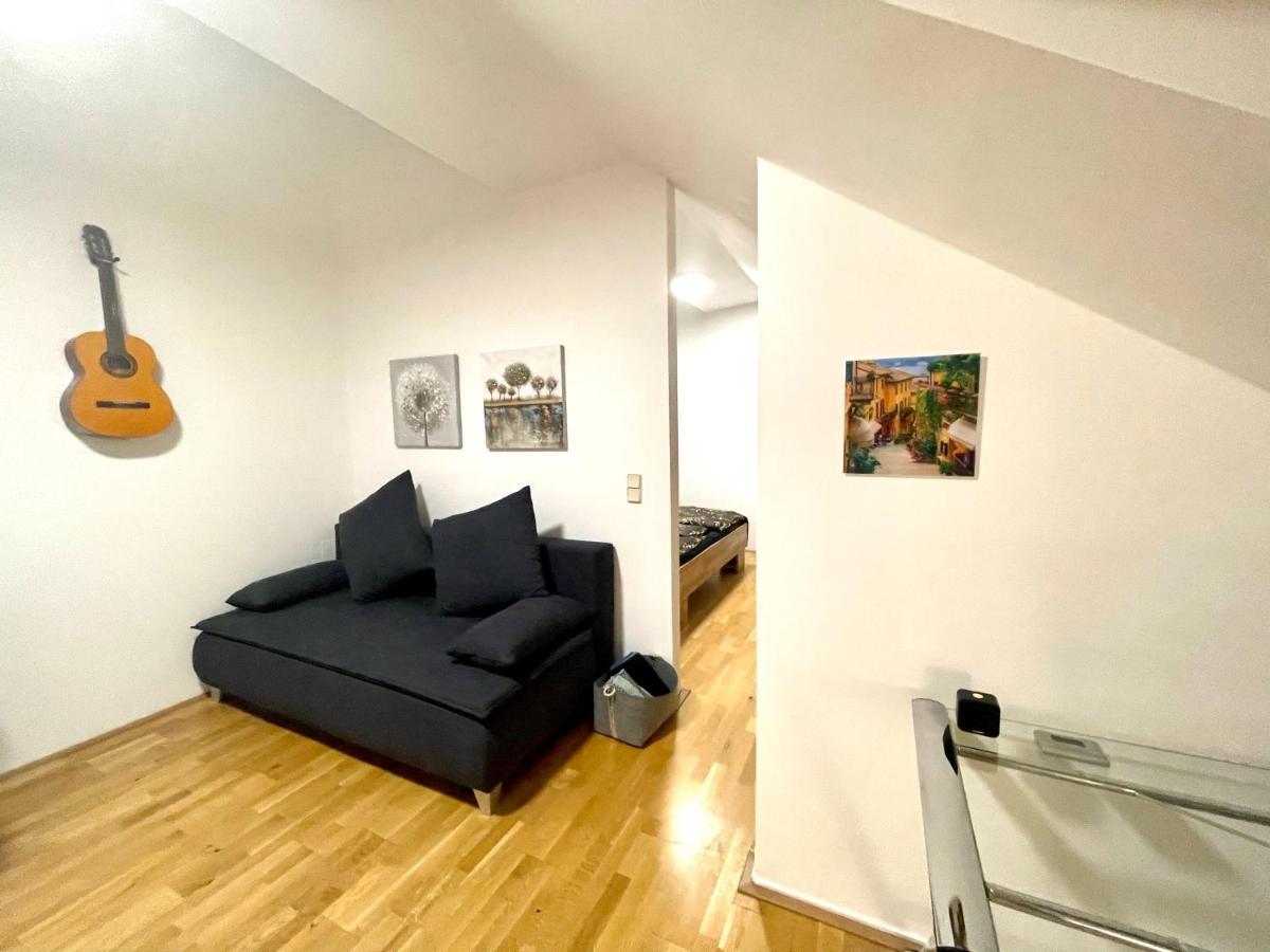Klimatisiertes, Ruhiges Dachgeschoss Cityapartment Im Zentrum Wiens ภายนอก รูปภาพ