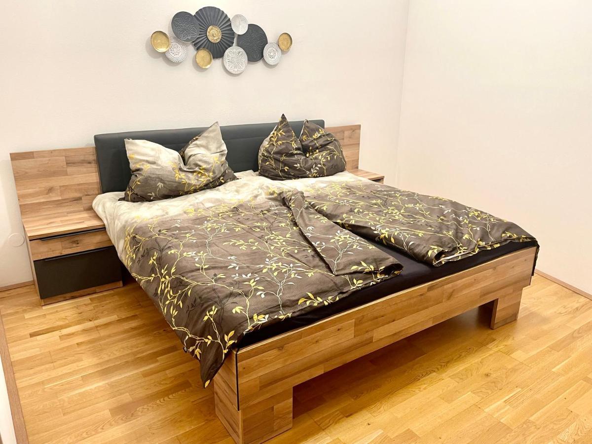 Klimatisiertes, Ruhiges Dachgeschoss Cityapartment Im Zentrum Wiens ภายนอก รูปภาพ