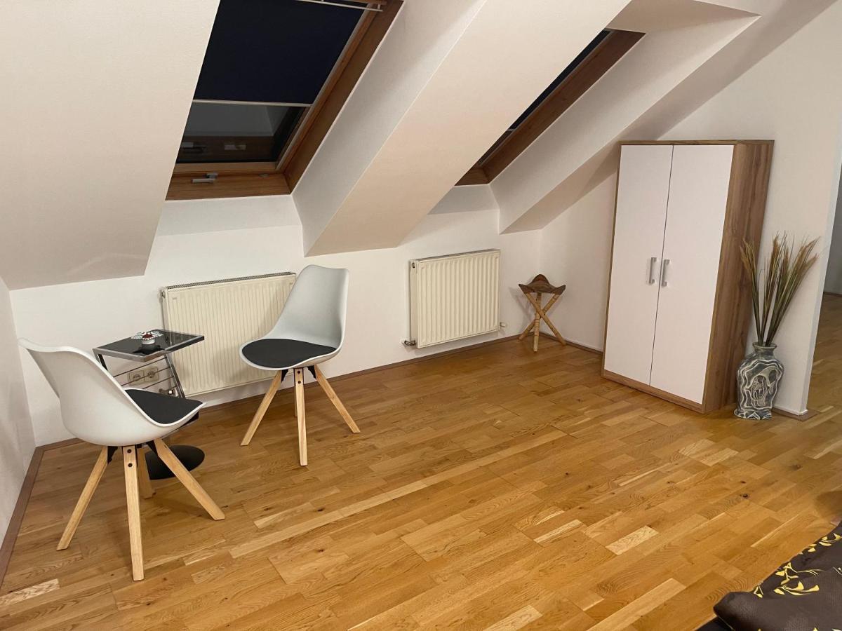 Klimatisiertes, Ruhiges Dachgeschoss Cityapartment Im Zentrum Wiens ภายนอก รูปภาพ